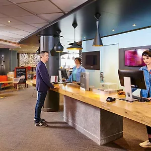 Ibis Centre Vieille 3* אנסי