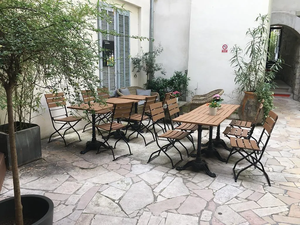 Hotel Central Avignon France